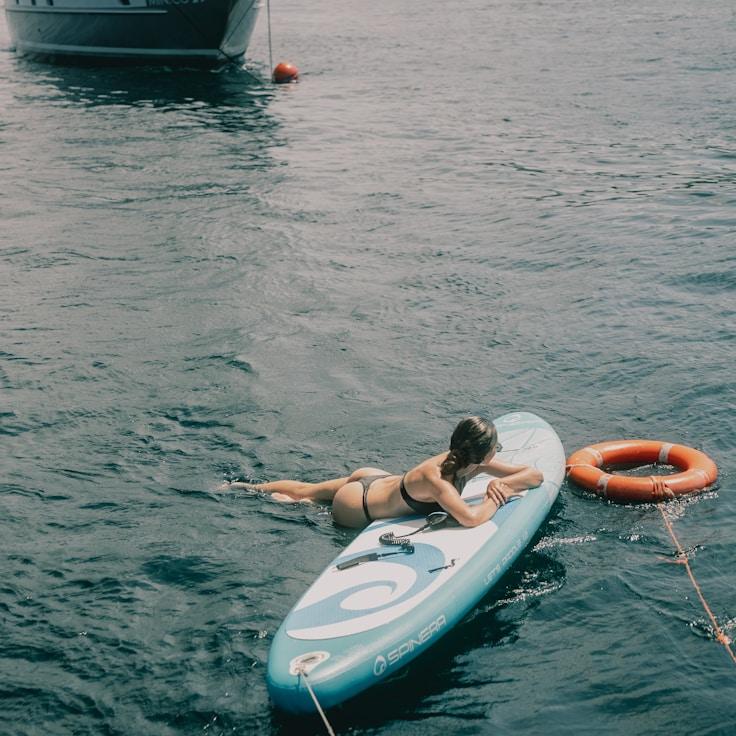 Corporate retreat on yacht